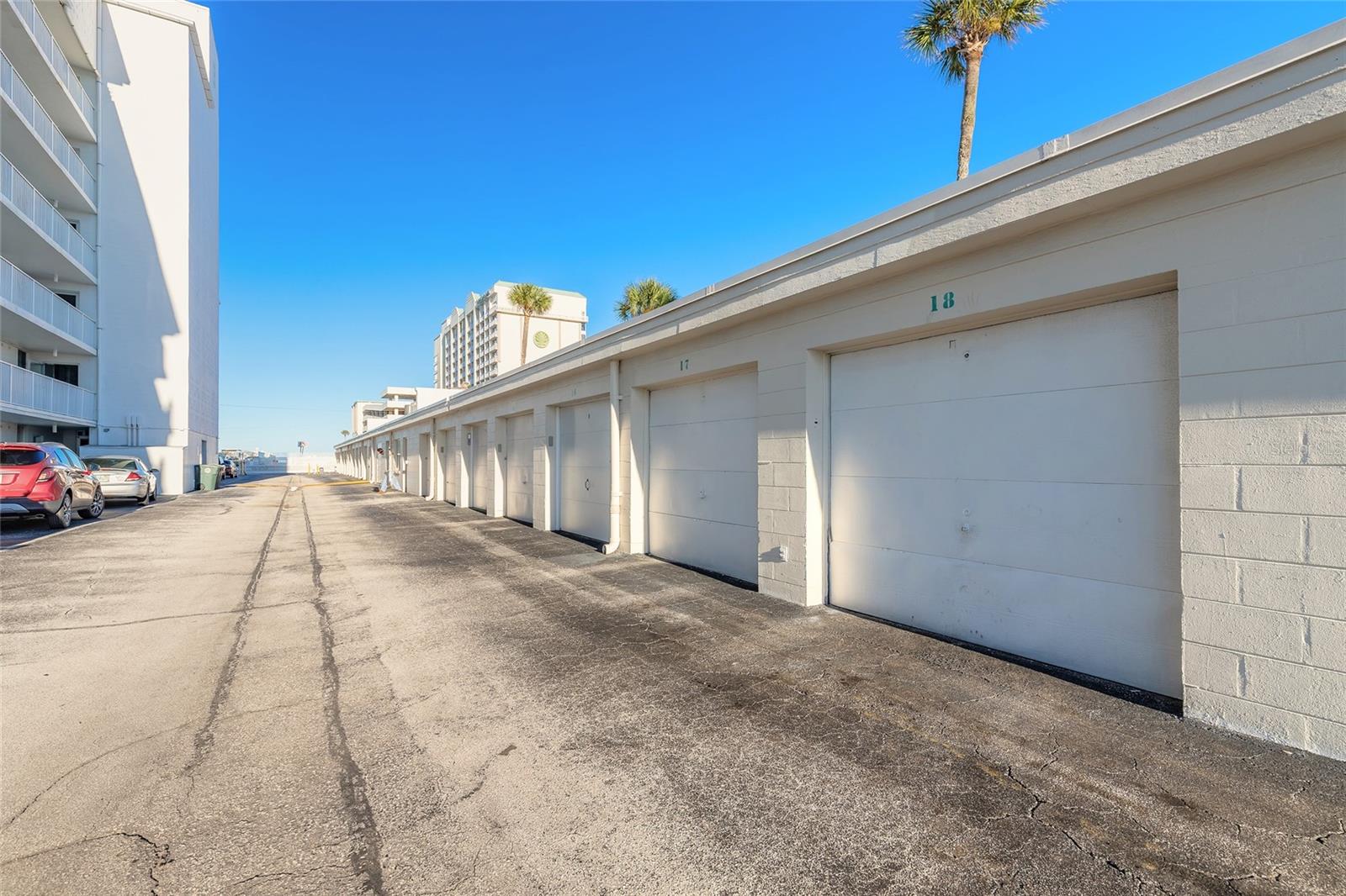 Image 28 of 30 For 2727 Atlantic Avenue 4090