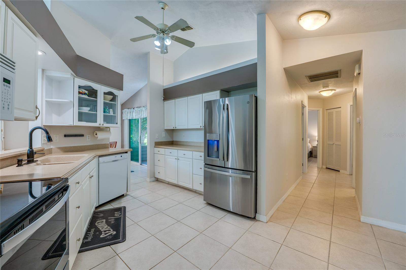 Image 11 of 38 For 5978 Park Ridge Drive