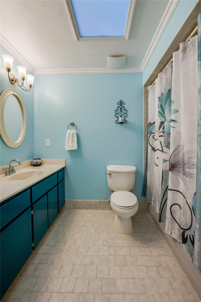 Image 25 of 38 For 5978 Park Ridge Drive