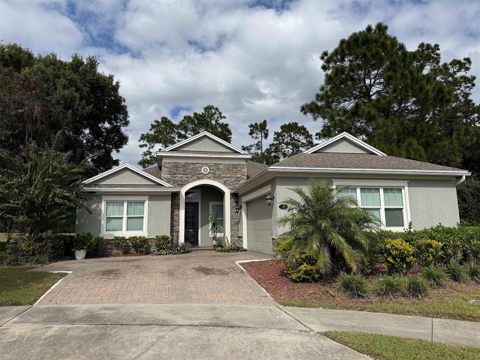 Details for 122 Pennyroyal Lane, DELAND, FL 32724