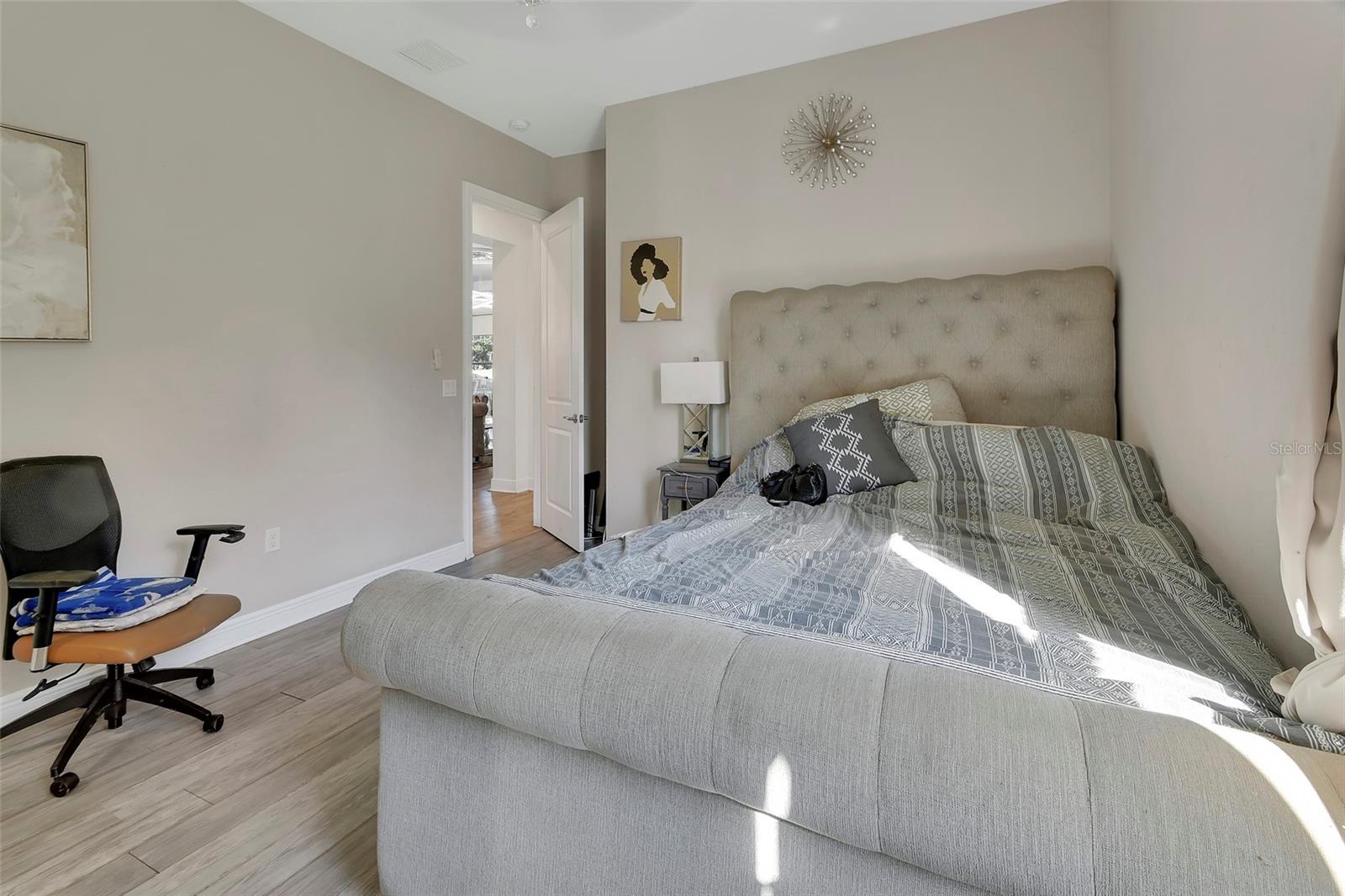 Image 19 of 33 For 122 Pennyroyal Lane