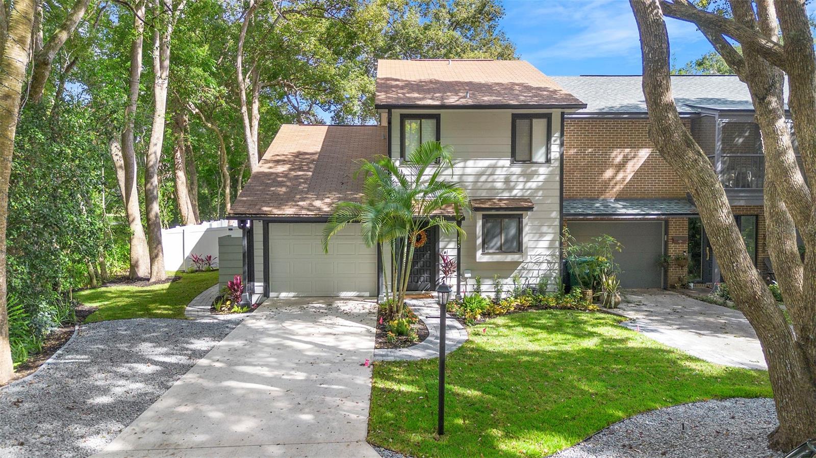 Image 2 of 46 For 805 Clake Street