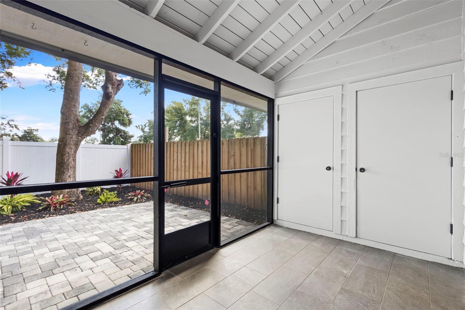 Image 42 of 46 For 805 Clake Street