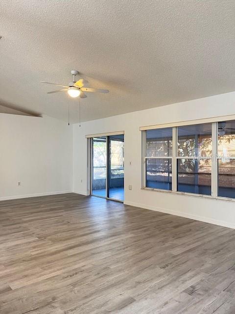 Image 10 of 22 For 203 Heronwood Circle