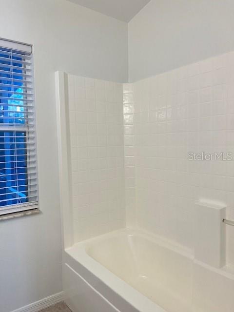 Image 16 of 22 For 203 Heronwood Circle