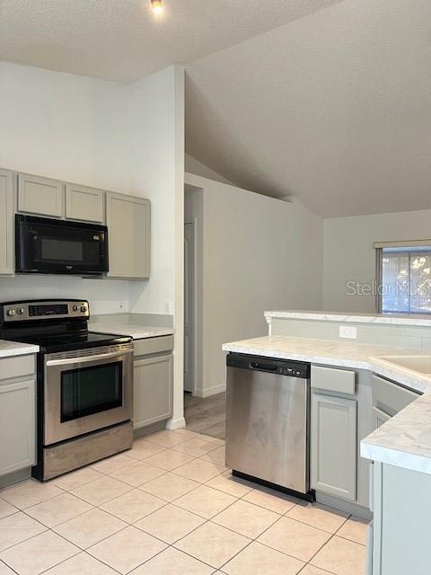 Image 7 of 22 For 203 Heronwood Circle