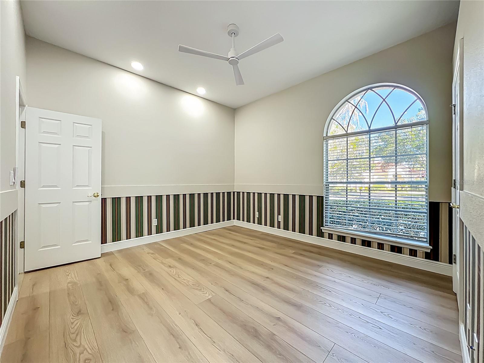 Image 70 of 99 For 612 Stonefield Loop