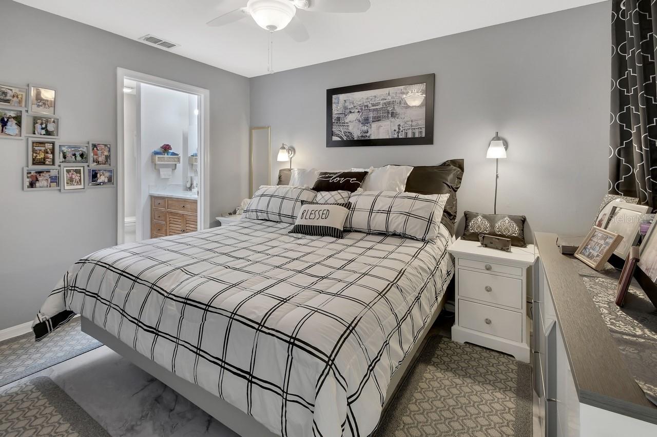 Image 11 of 24 For 209 Shady Lane Drive 63