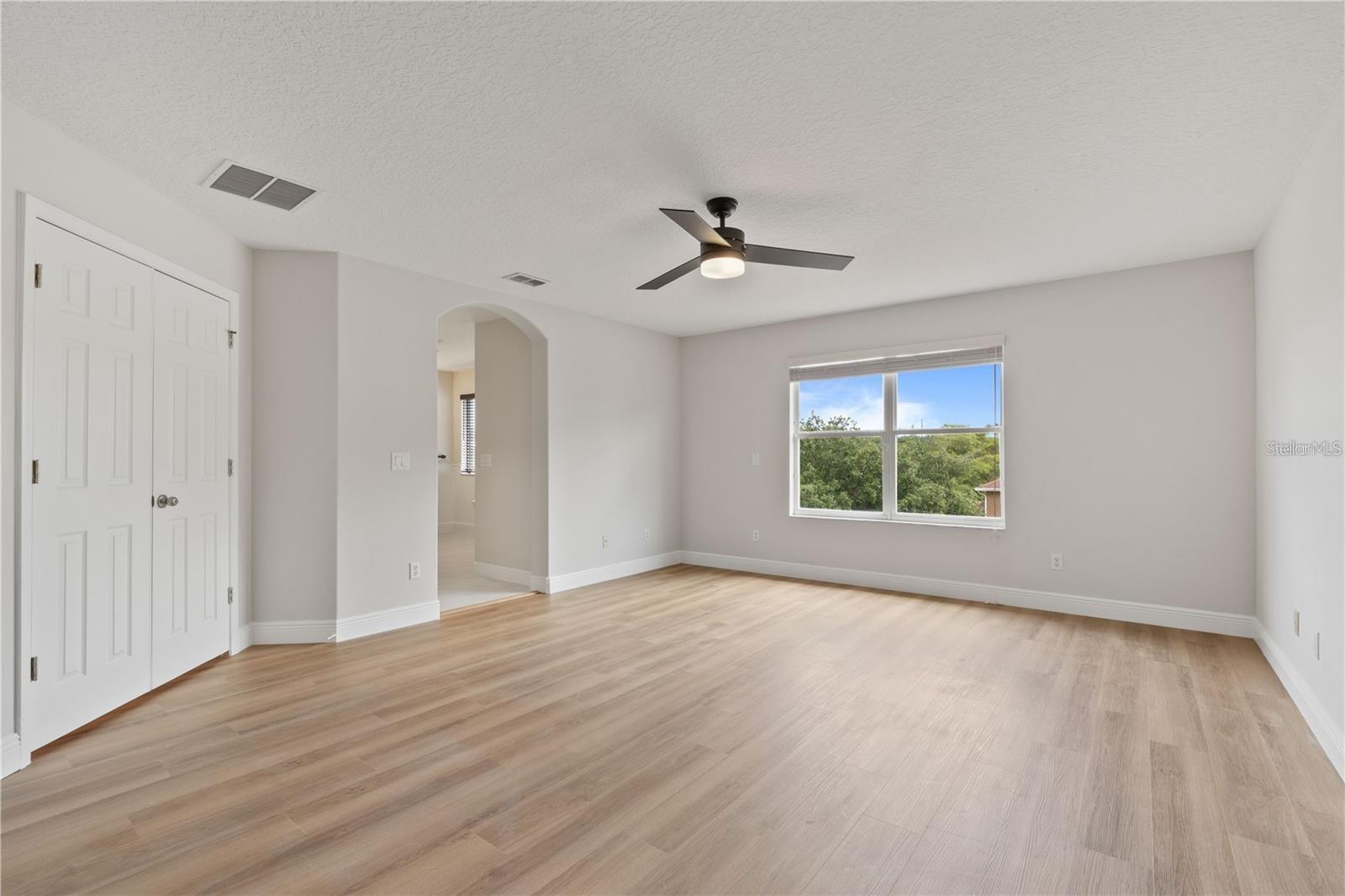 Image 15 of 29 For 3333 Atmore Terrace