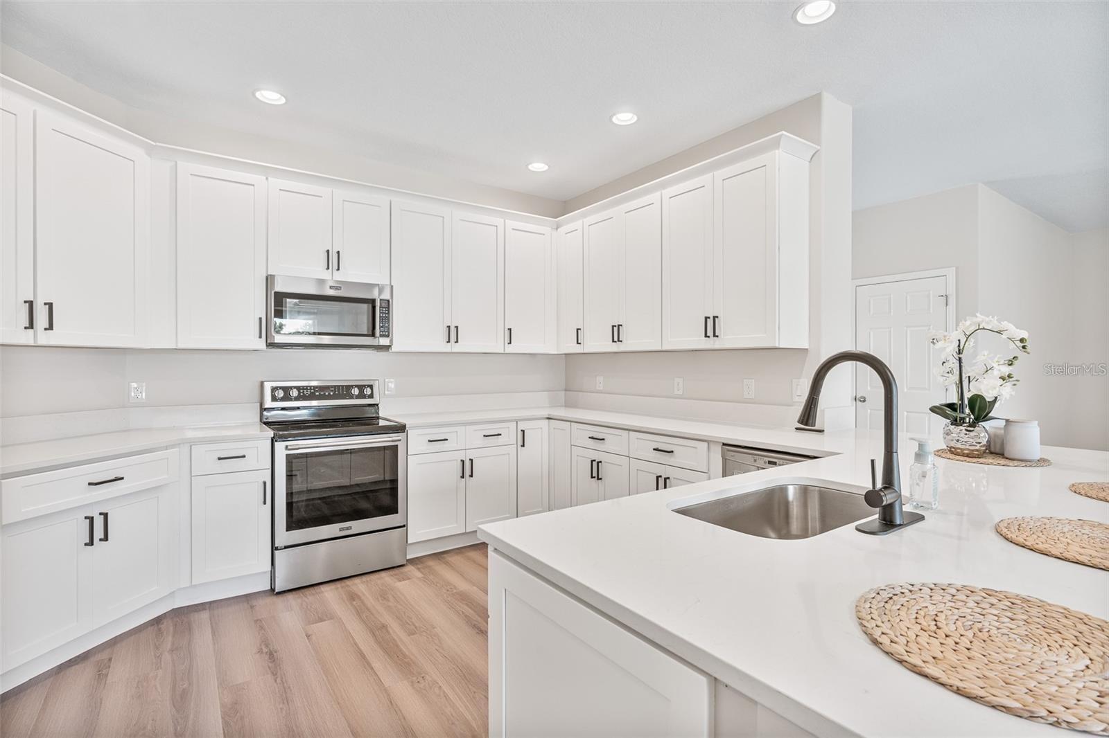 Image 3 of 29 For 3333 Atmore Terrace