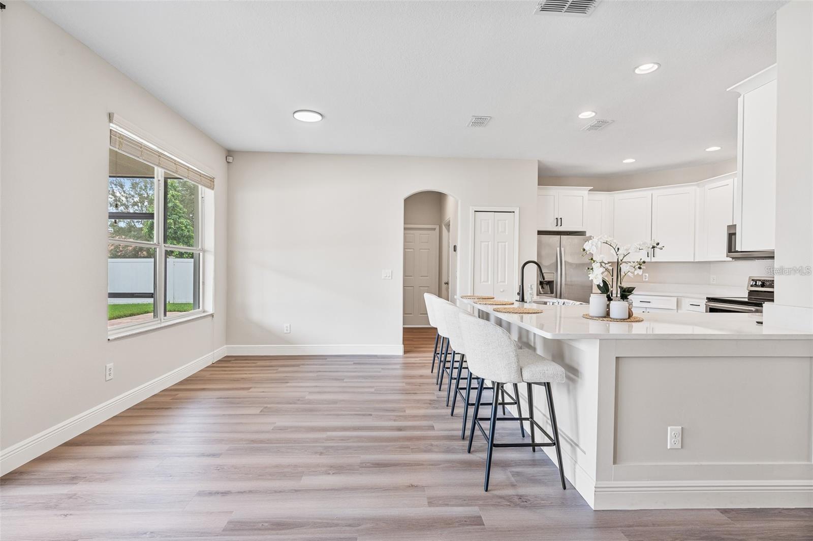 Image 6 of 29 For 3333 Atmore Terrace