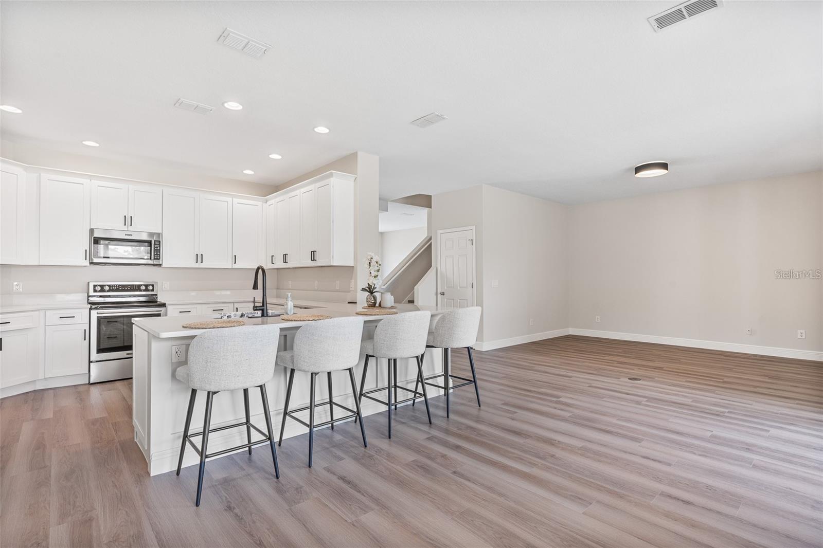 Image 7 of 29 For 3333 Atmore Terrace