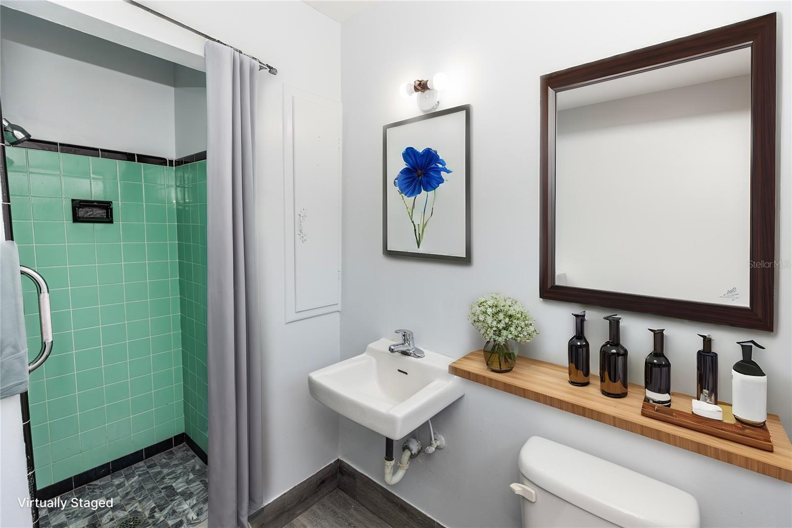 Image 14 of 21 For 4726 Abaca Street