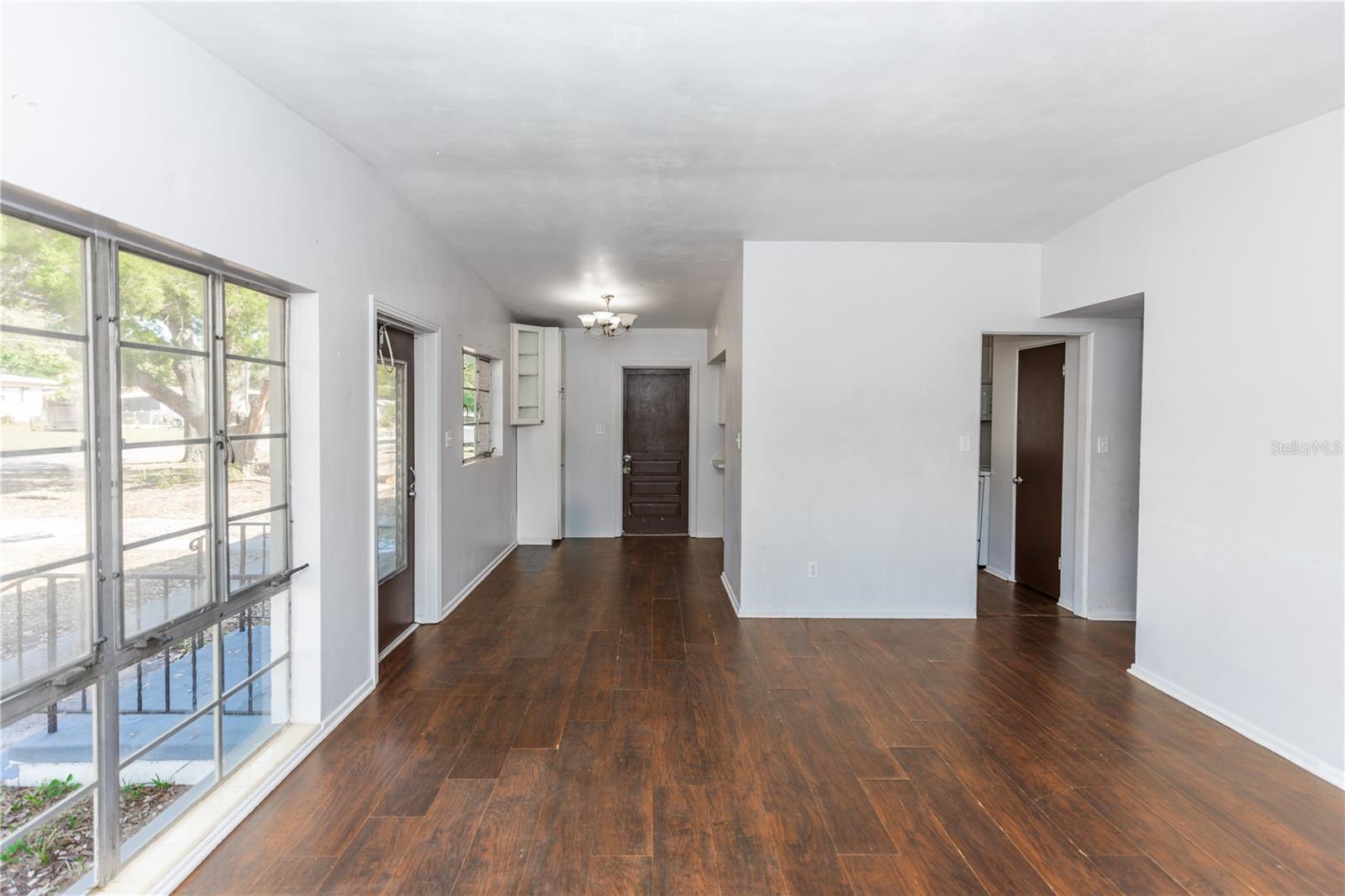 Image 3 of 21 For 4726 Abaca Street