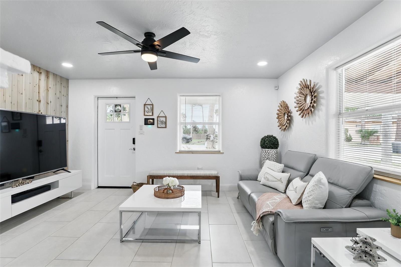 Image 10 of 24 For 104 Hester Avenue