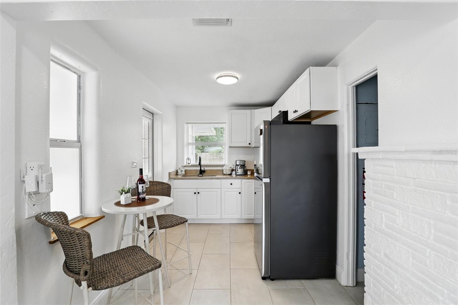 Image 11 of 24 For 104 Hester Avenue