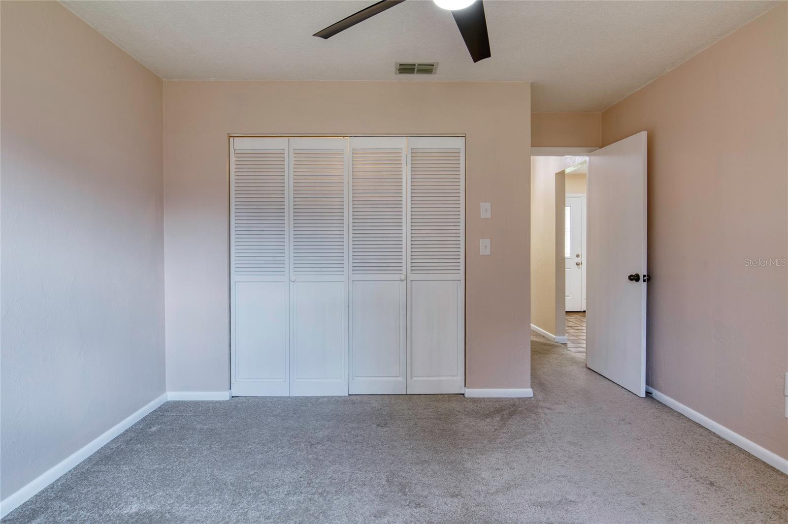 Image 35 of 62 For 63 Sycamore Circle