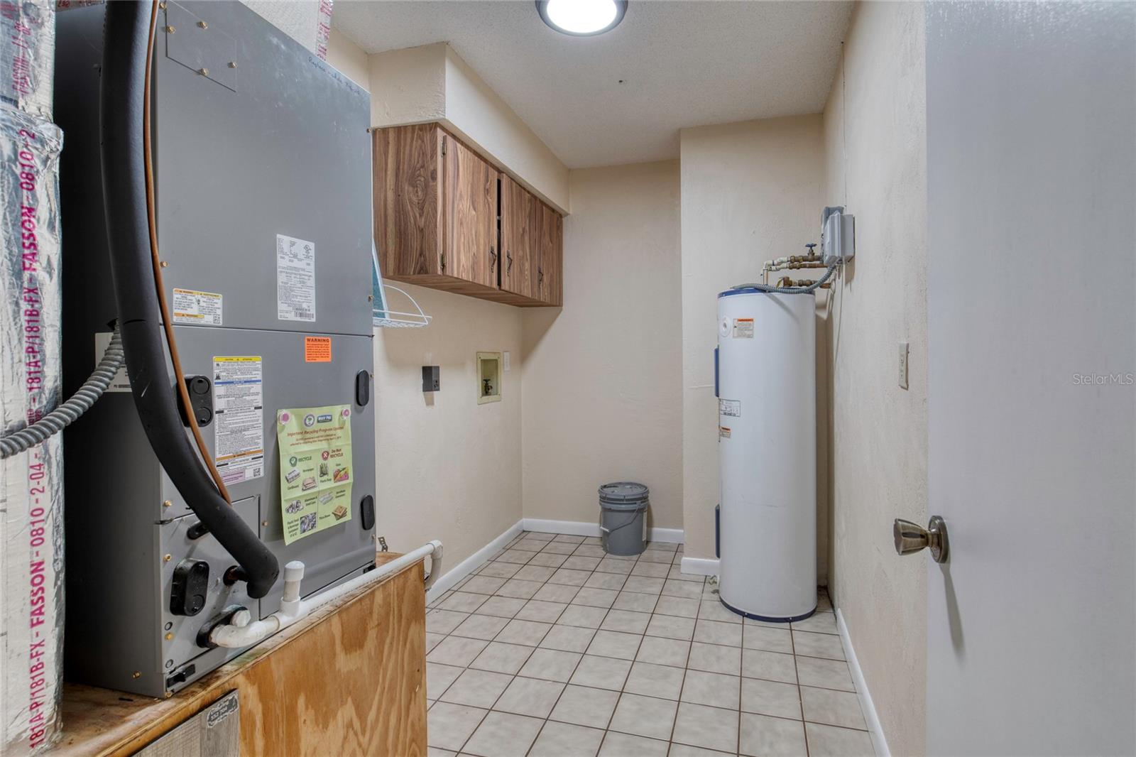 Image 37 of 62 For 63 Sycamore Circle