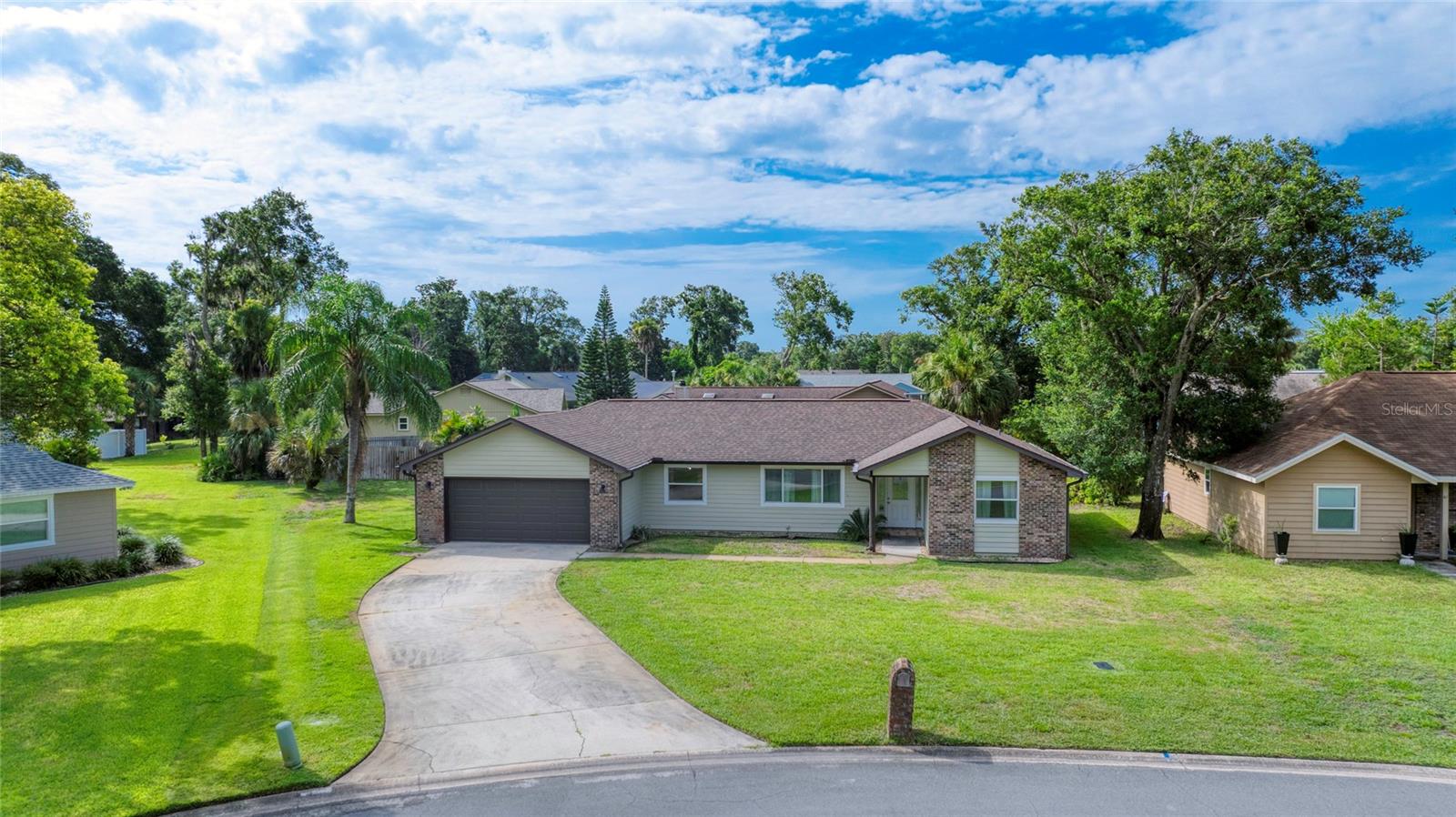 Image 48 of 62 For 63 Sycamore Circle