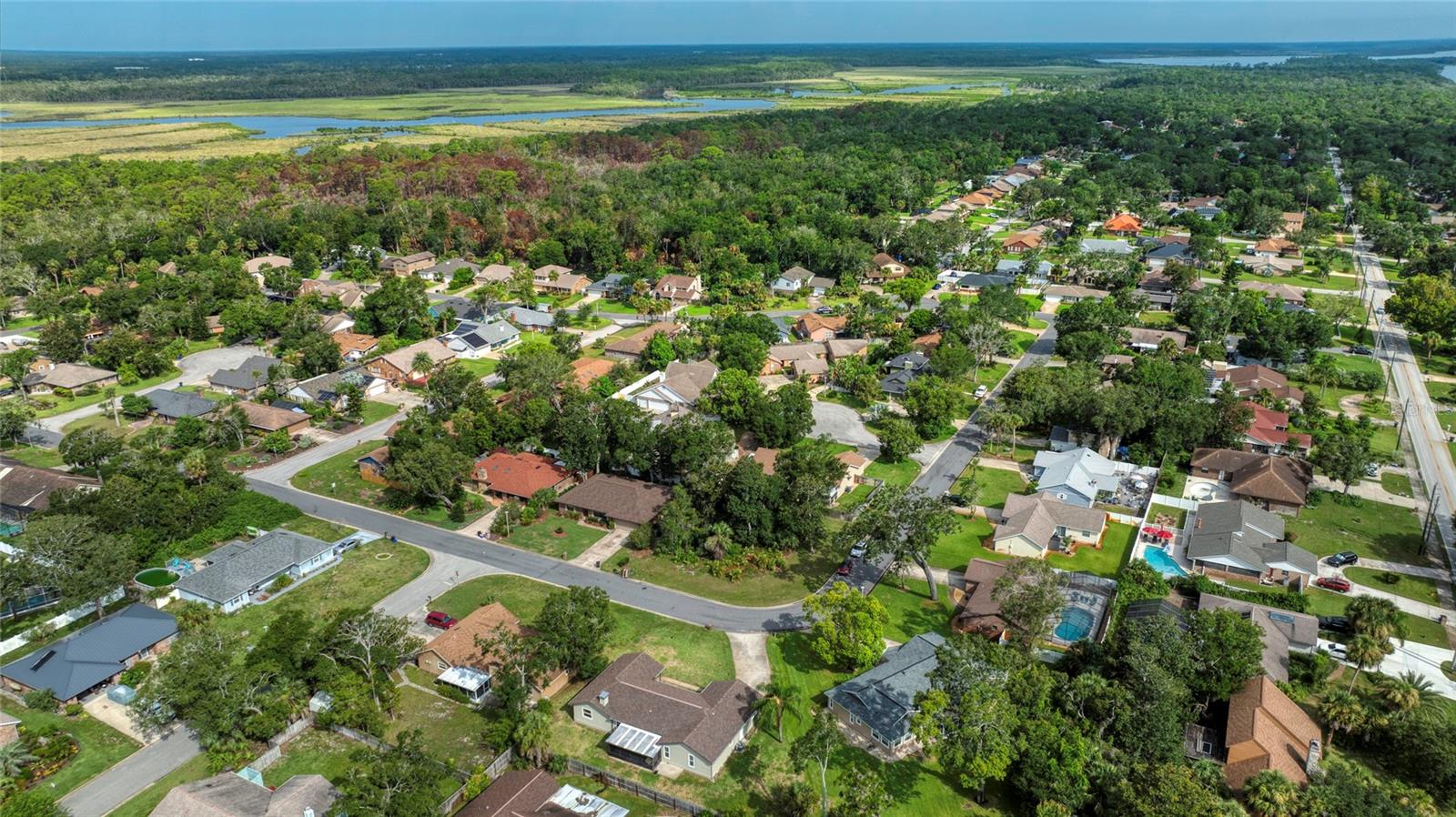 Image 57 of 62 For 63 Sycamore Circle