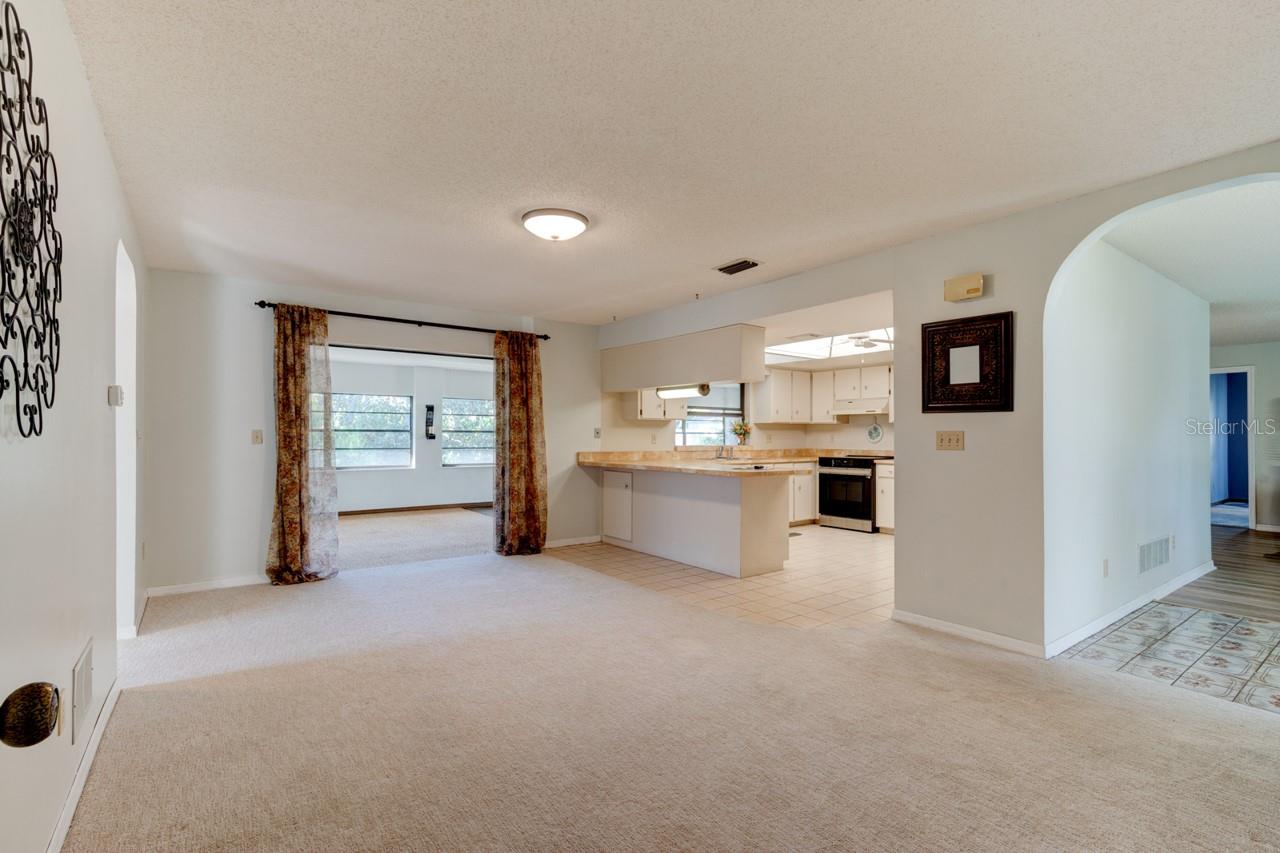 Image 15 of 33 For 96 Beechwood Lane