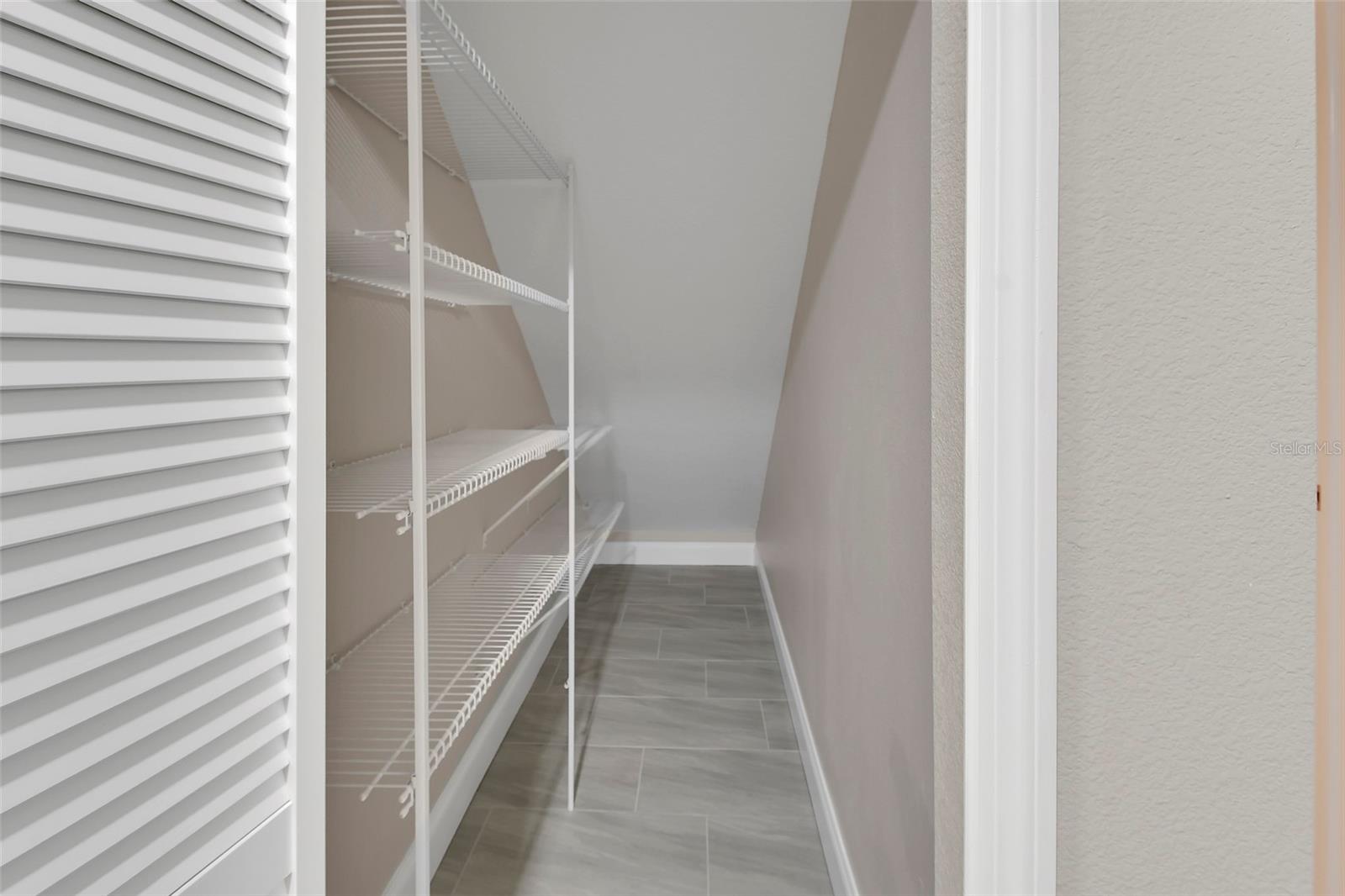 Image 10 of 32 For 704 Cedar Street