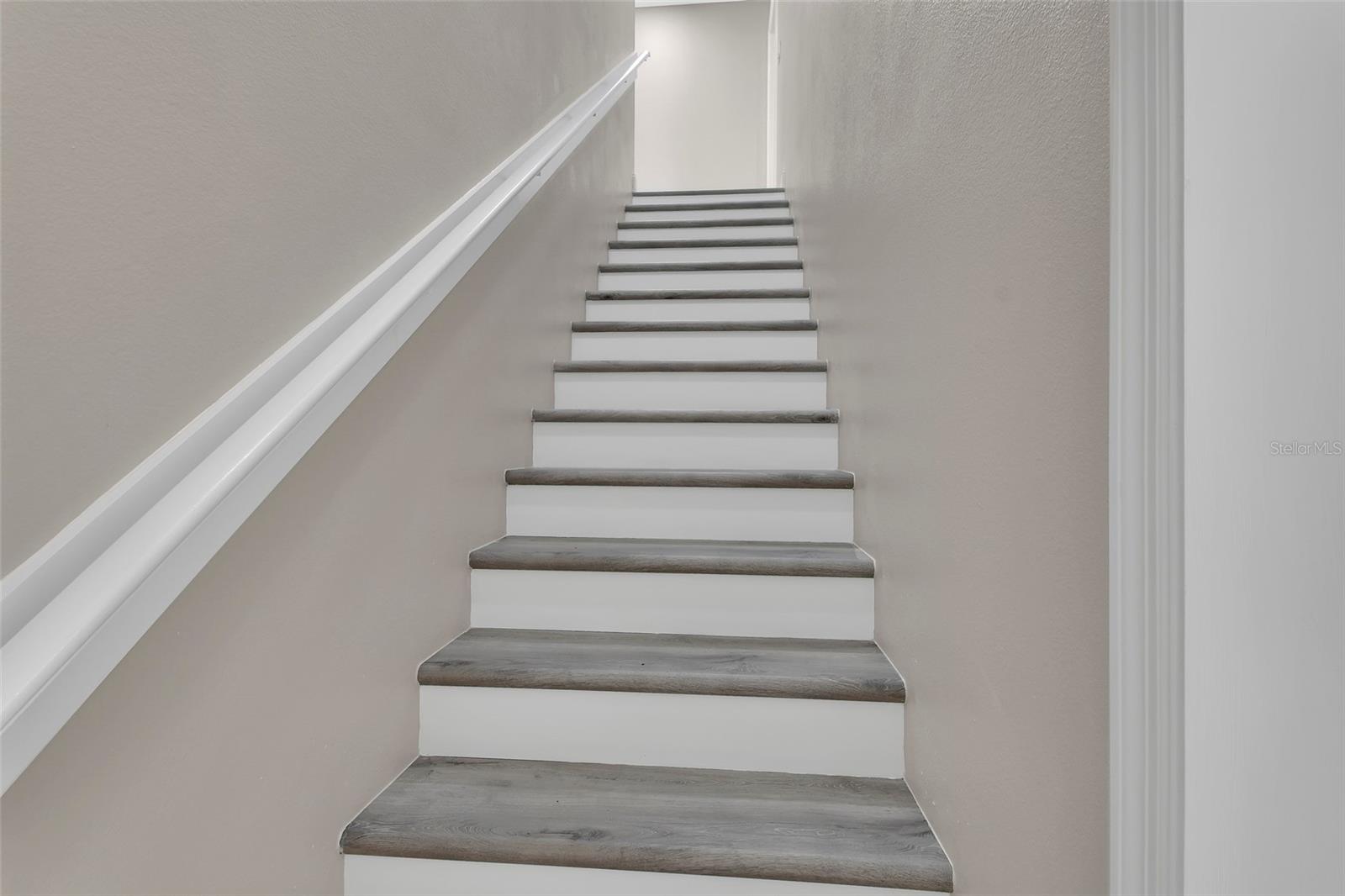 Image 13 of 32 For 704 Cedar Street