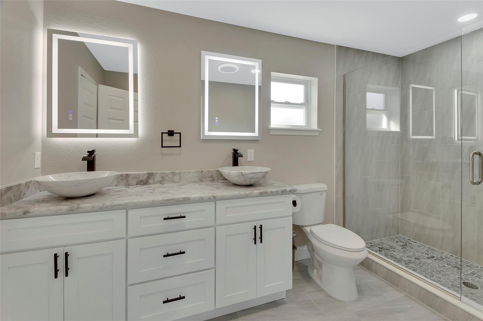 Image 17 of 32 For 704 Cedar Street