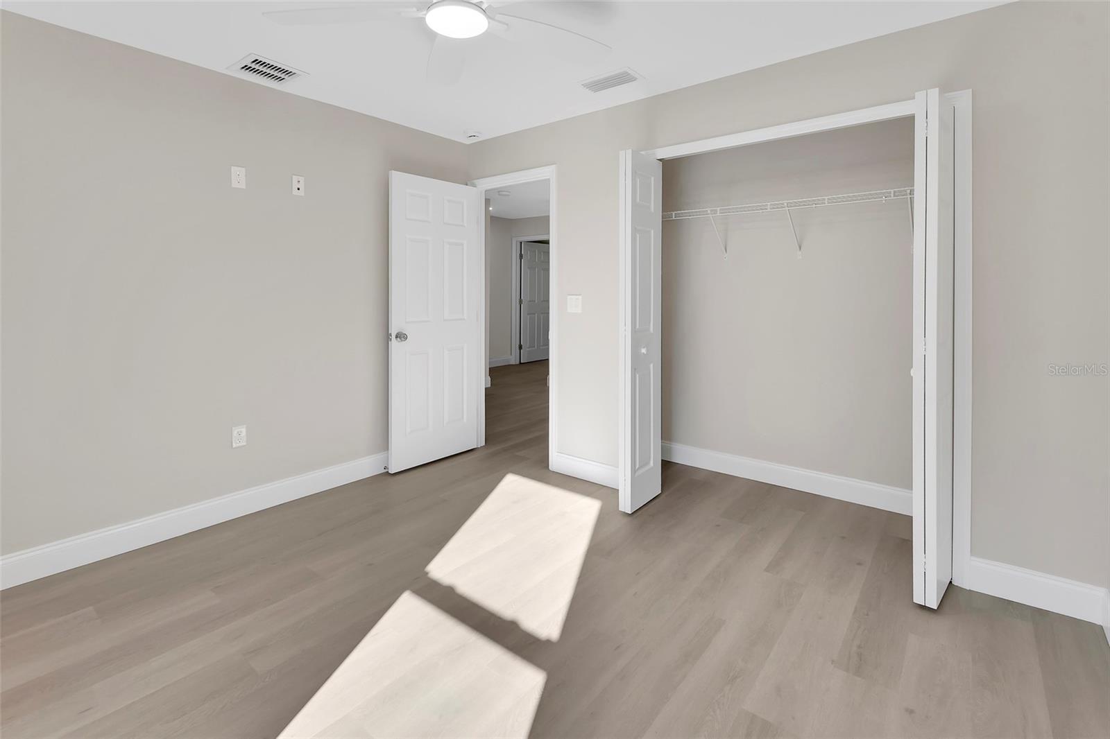 Image 24 of 32 For 704 Cedar Street