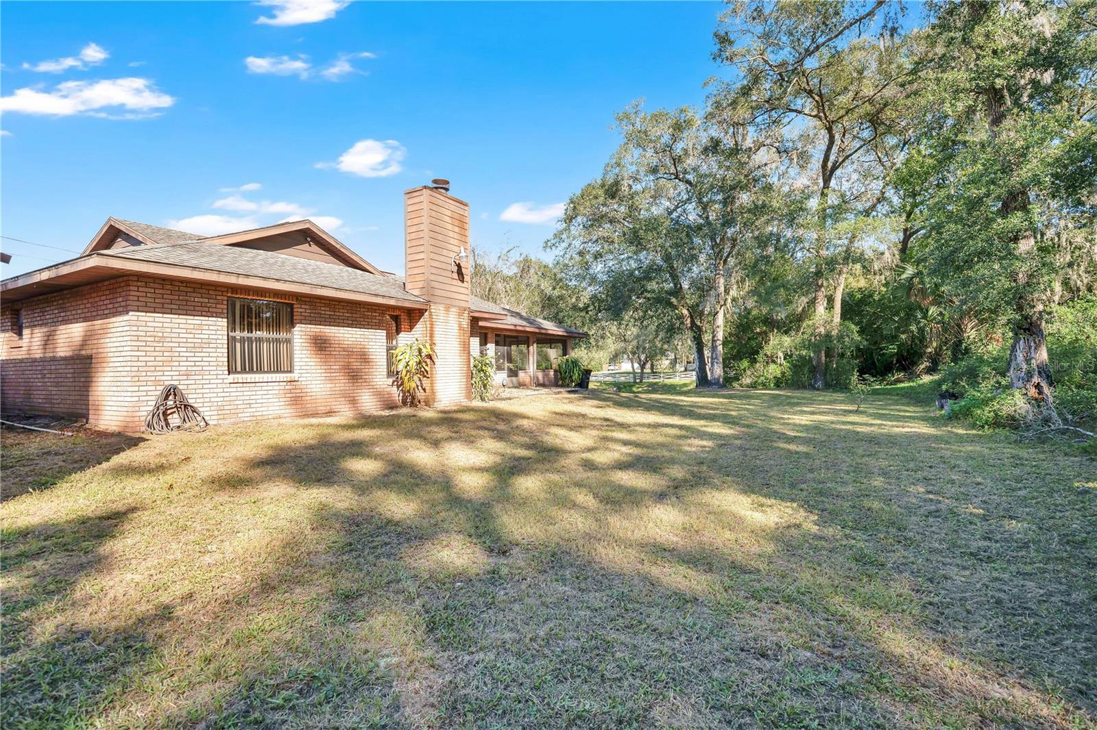 Image 26 of 33 For 912 Sylva Avenue