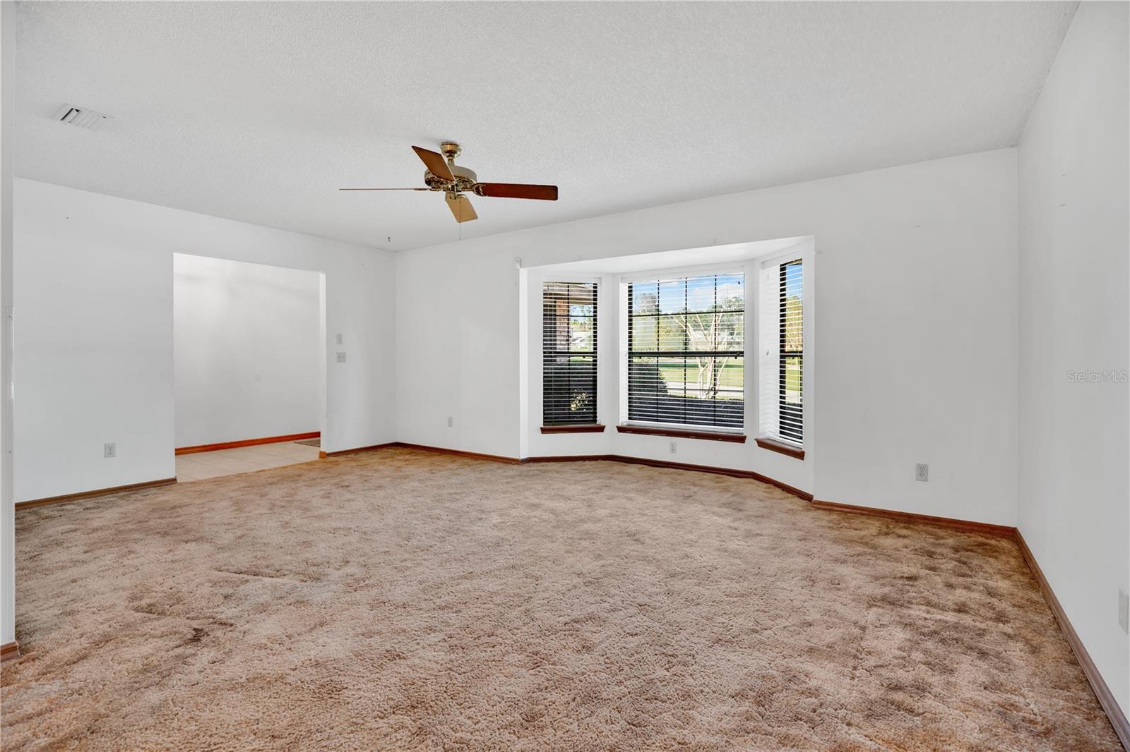 Image 6 of 33 For 912 Sylva Avenue