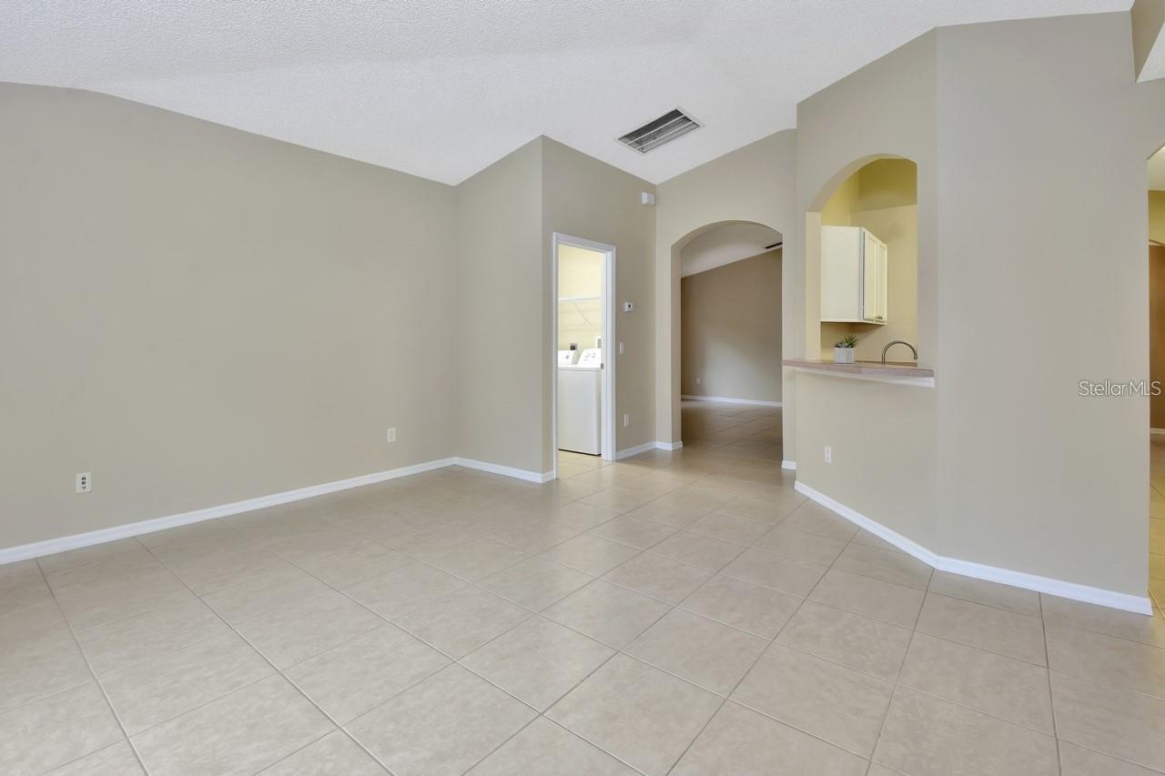 Image 11 of 31 For 1300 Benton Lake Drive E