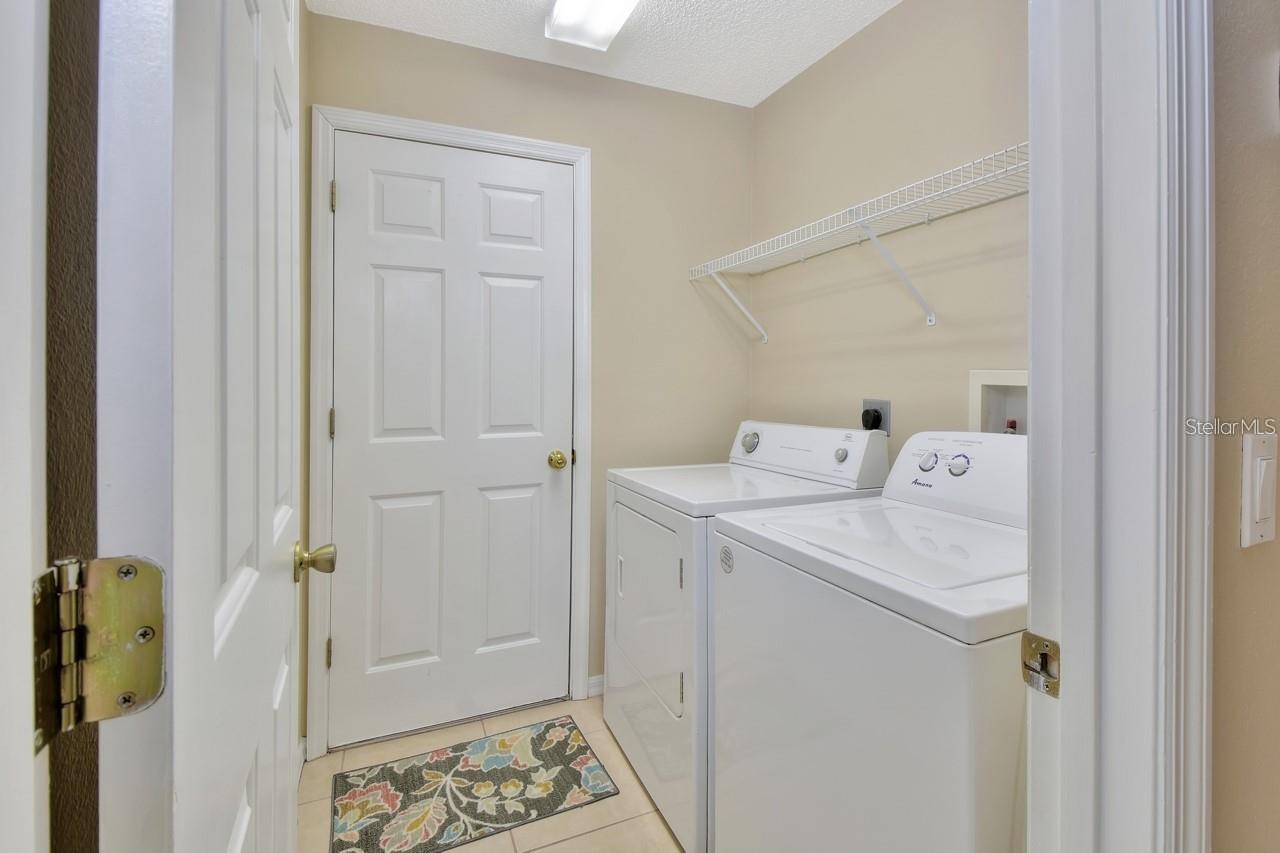 Image 16 of 31 For 1300 Benton Lake Drive E