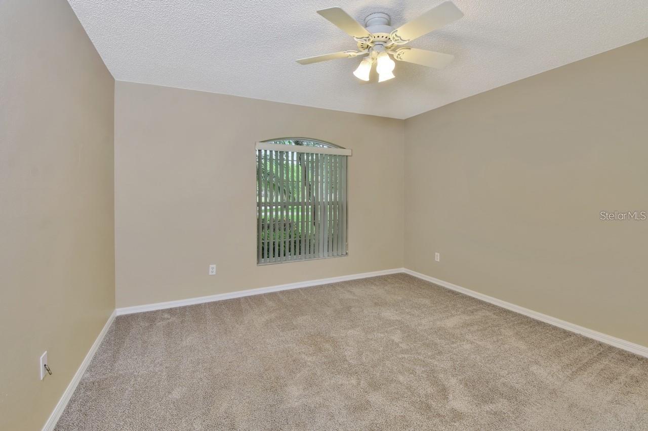 Image 21 of 31 For 1300 Benton Lake Drive E