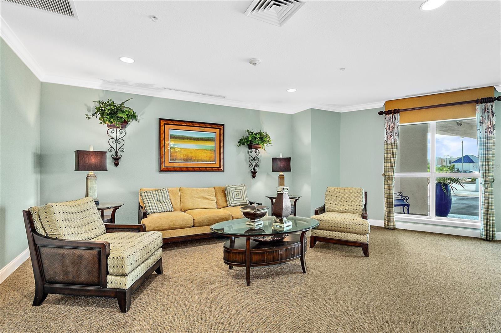 Image 56 of 59 For 2 Oceans West Boulevard 606