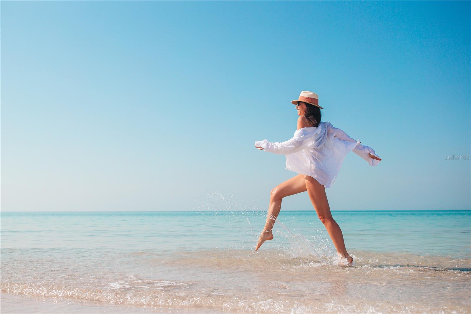 Image 59 of 59 For 2 Oceans West Boulevard 606