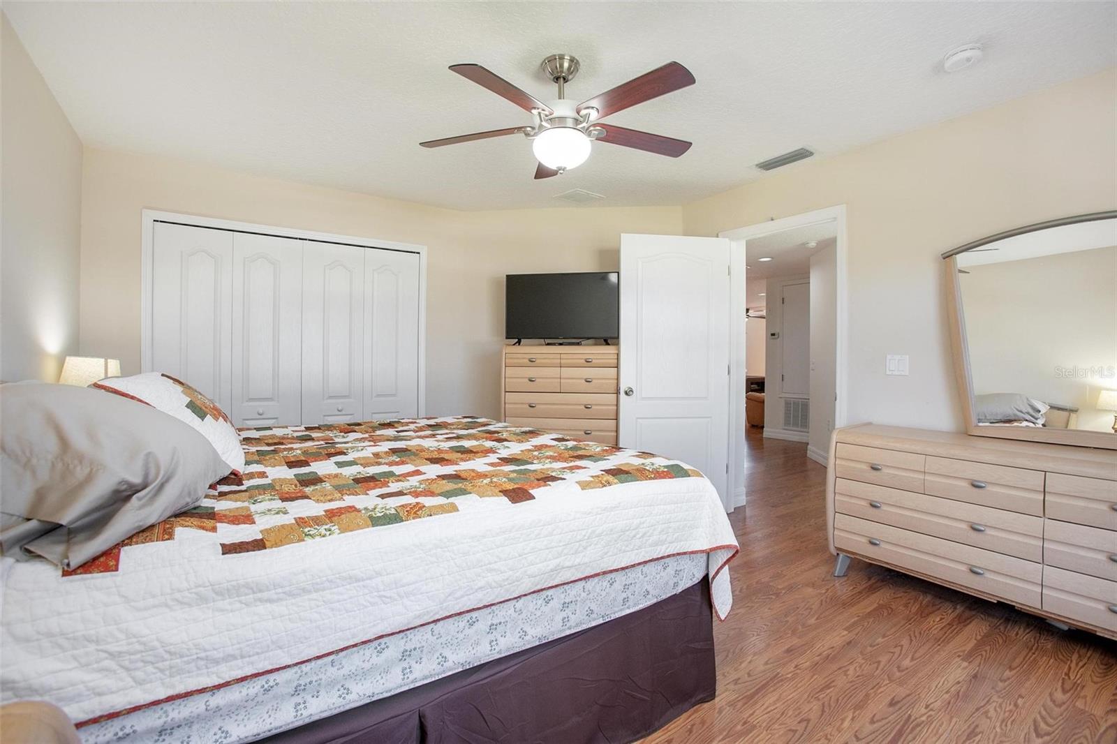 Image 39 of 58 For 334 Crystal Pond Avenue