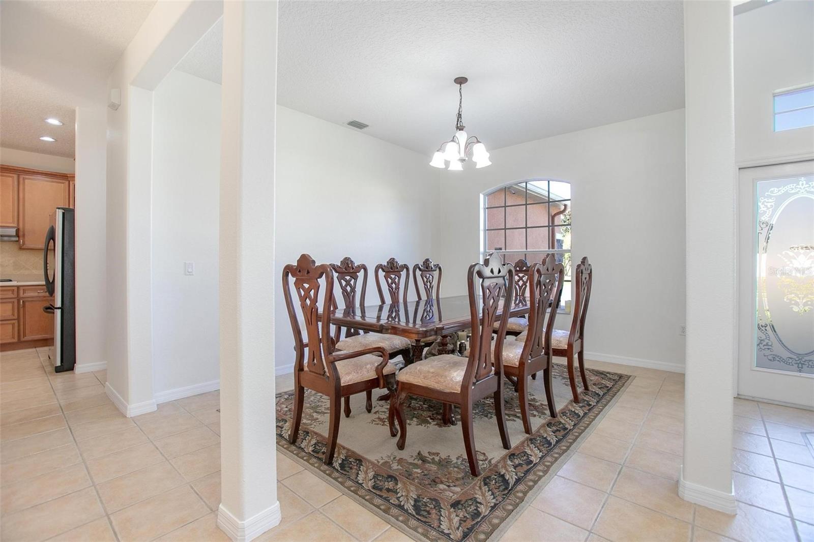 Image 7 of 58 For 334 Crystal Pond Avenue