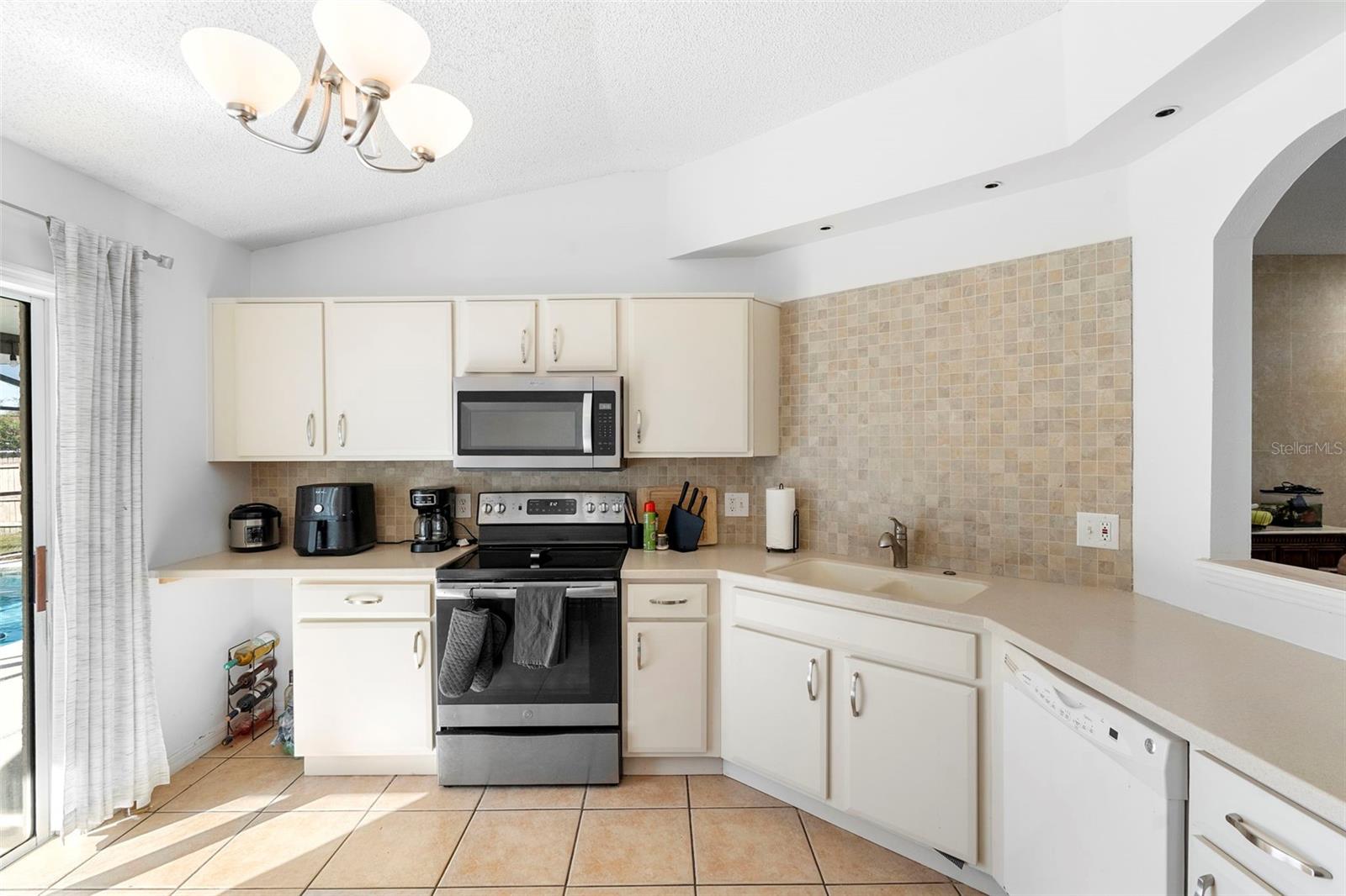 Image 8 of 29 For 2482 Tipton Drive