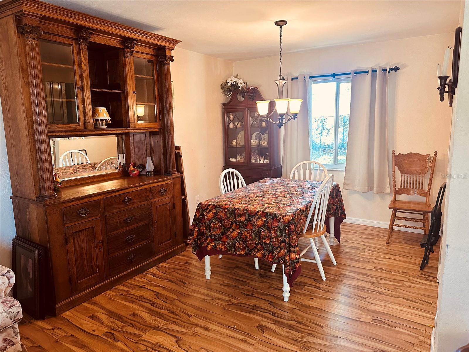 Image 10 of 20 For 1649 Shangri La Drive