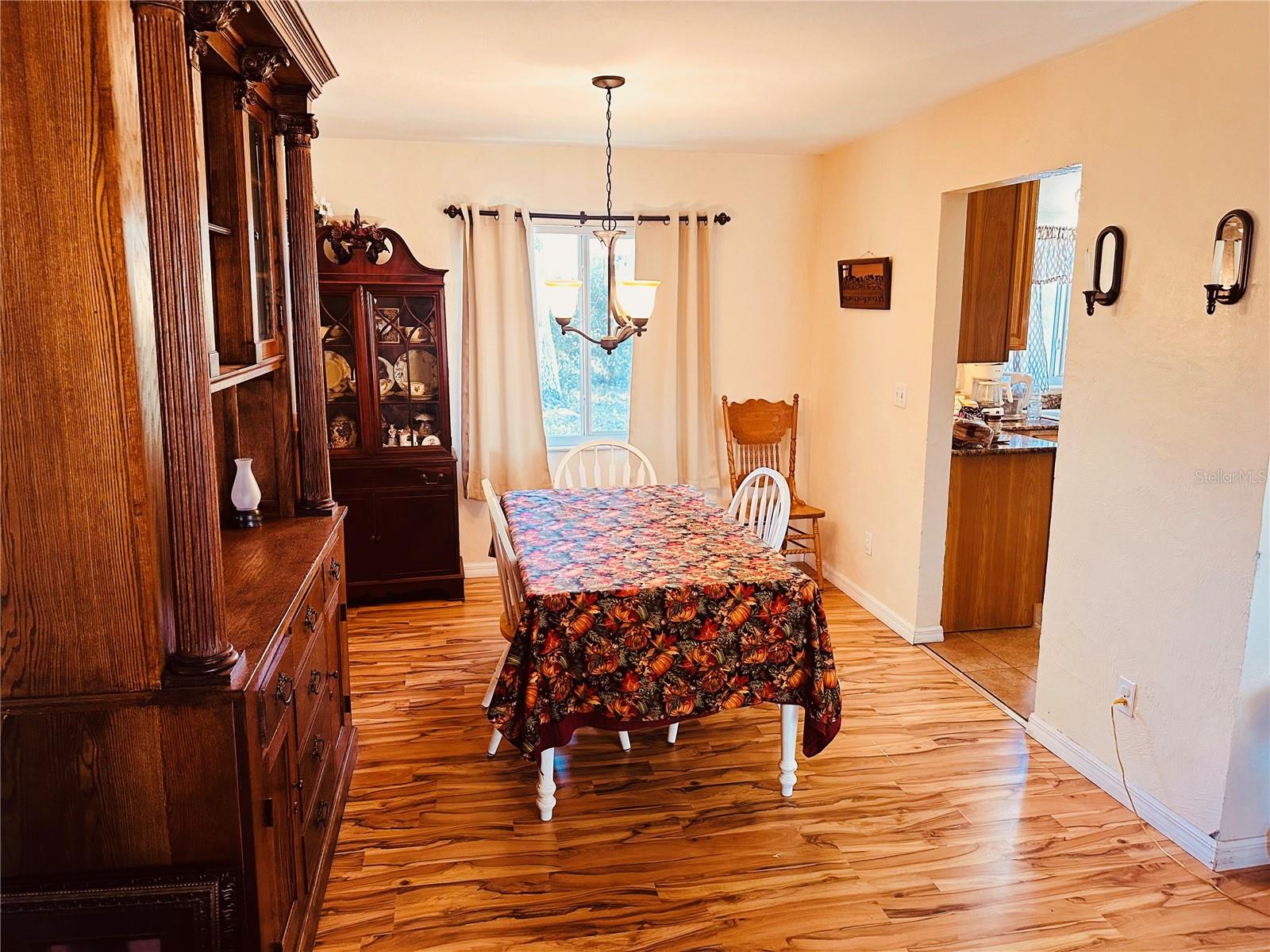 Image 11 of 20 For 1649 Shangri La Drive