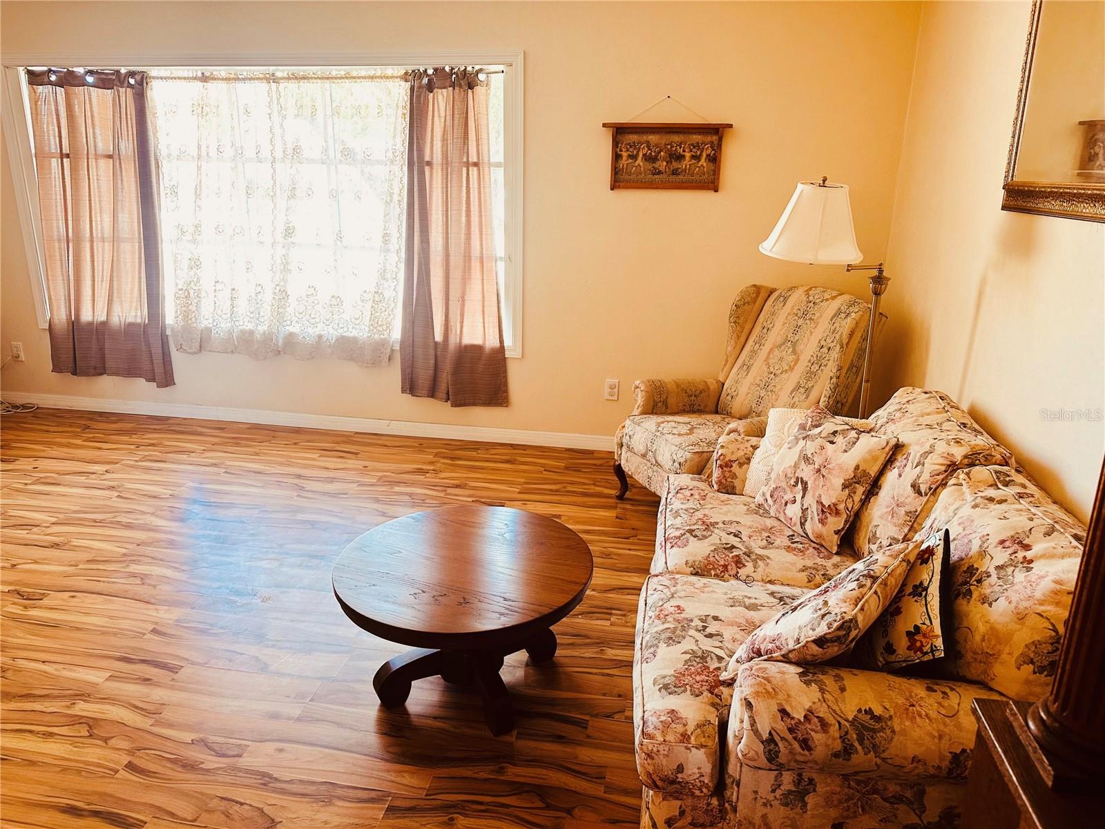 Image 12 of 20 For 1649 Shangri La Drive