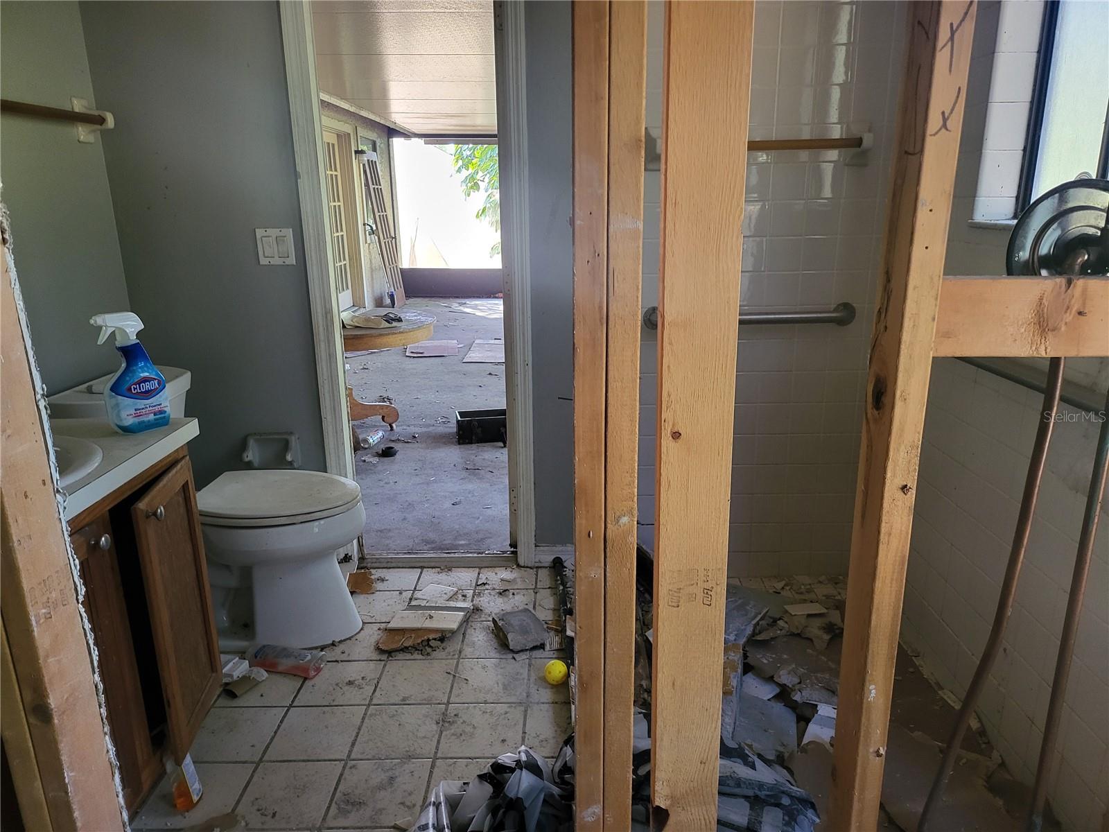 Image 10 of 19 For 908 Oakwood Cove