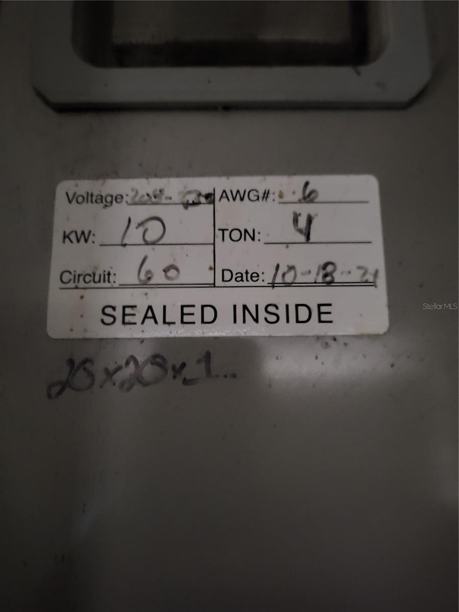 Image 18 of 19 For 908 Oakwood Cove