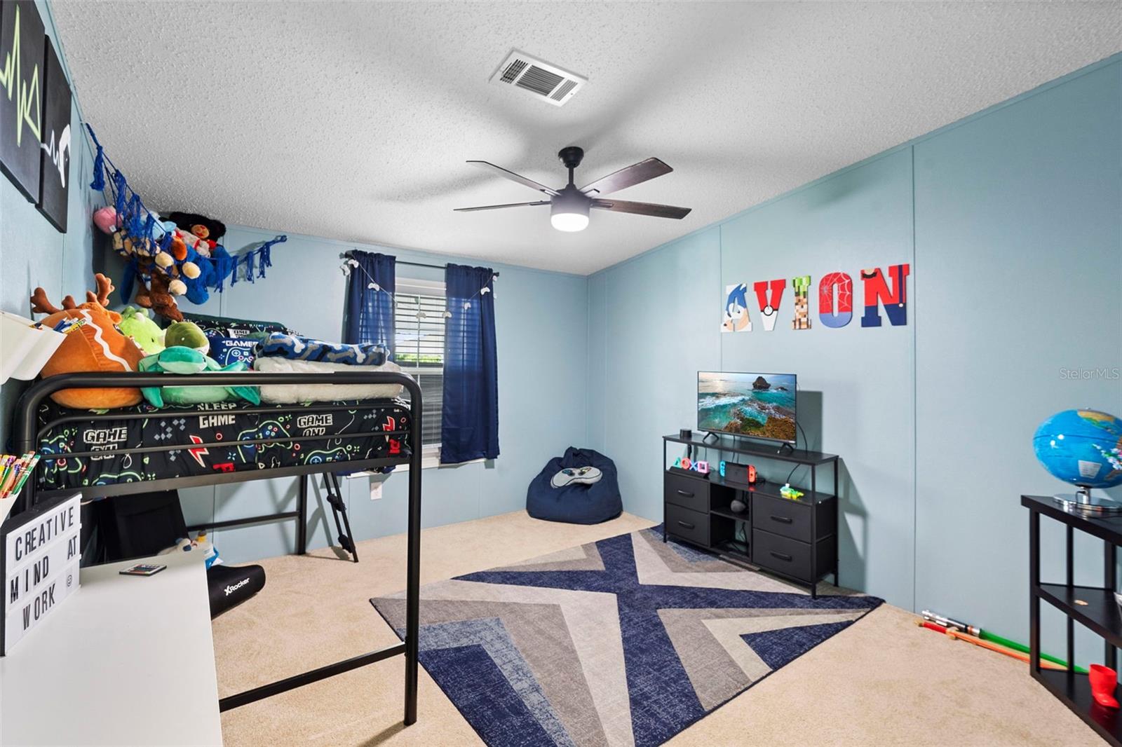 Image 16 of 27 For 18 Florence Boulevard