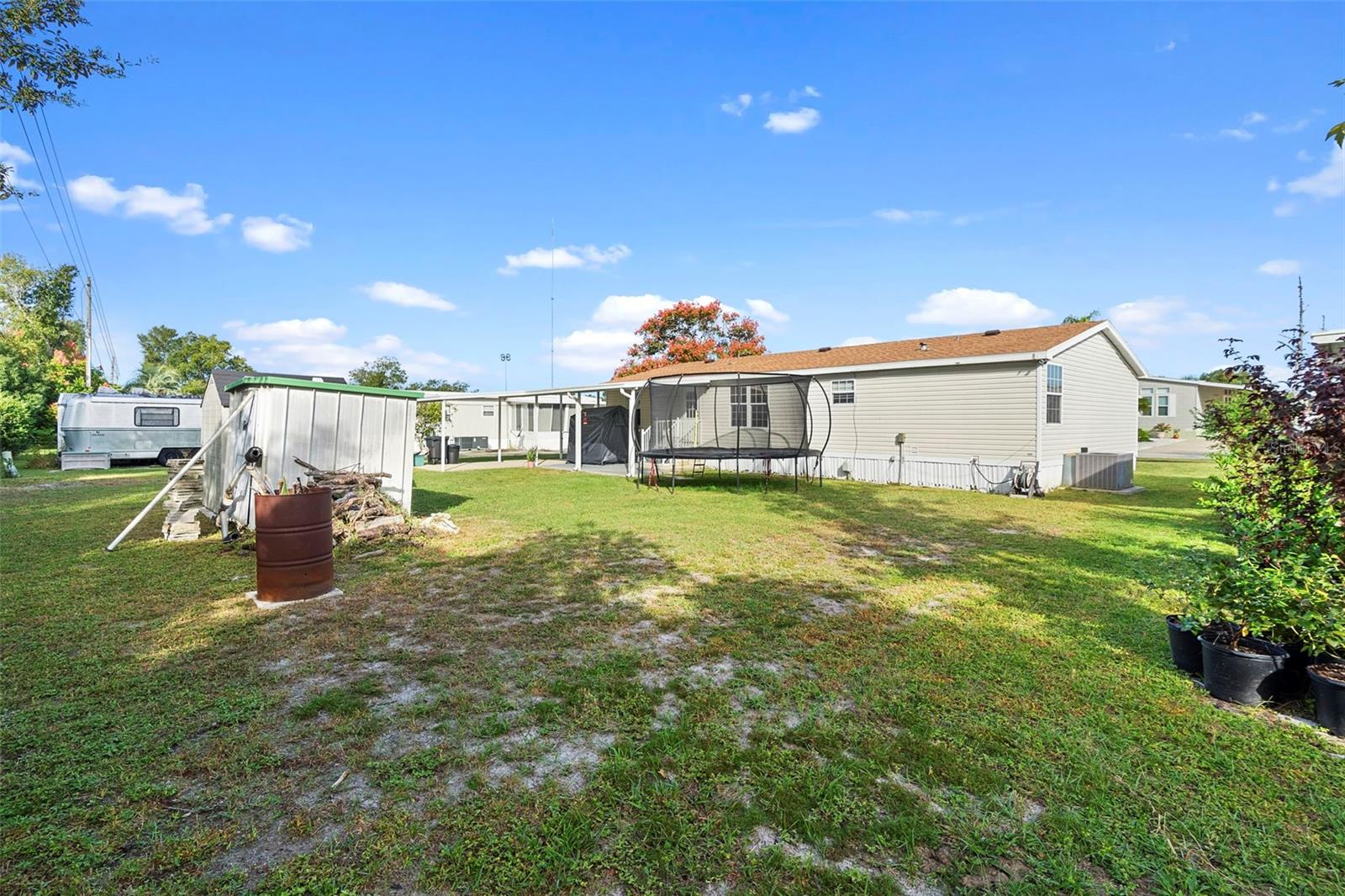 Image 23 of 27 For 18 Florence Boulevard