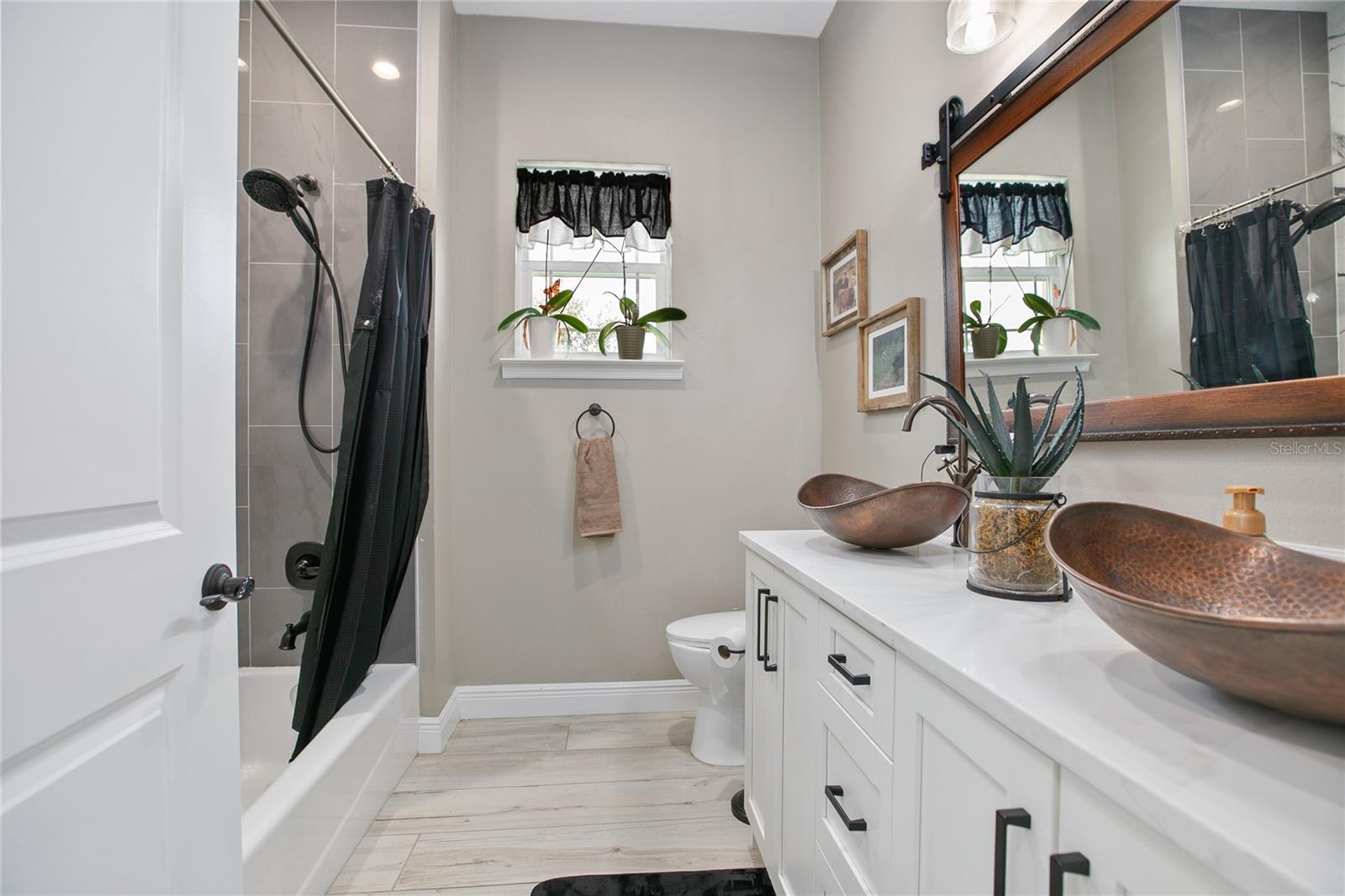 Image 33 of 63 For 1980 Kicklighter Road