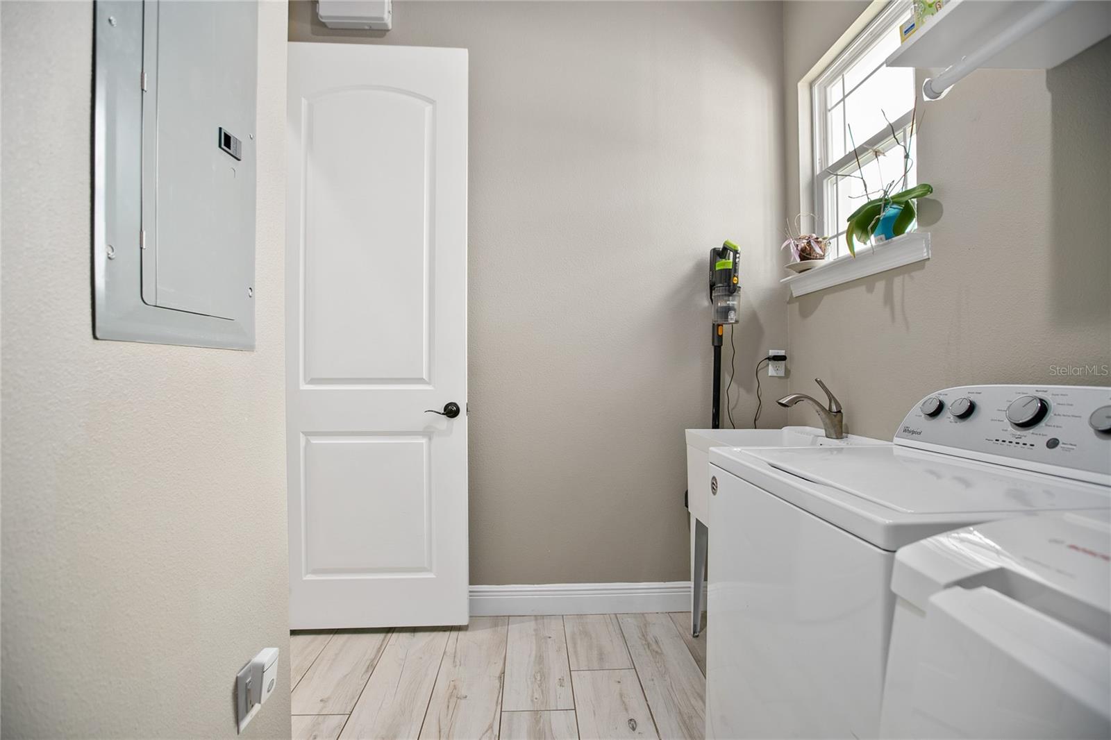 Image 35 of 63 For 1980 Kicklighter Road