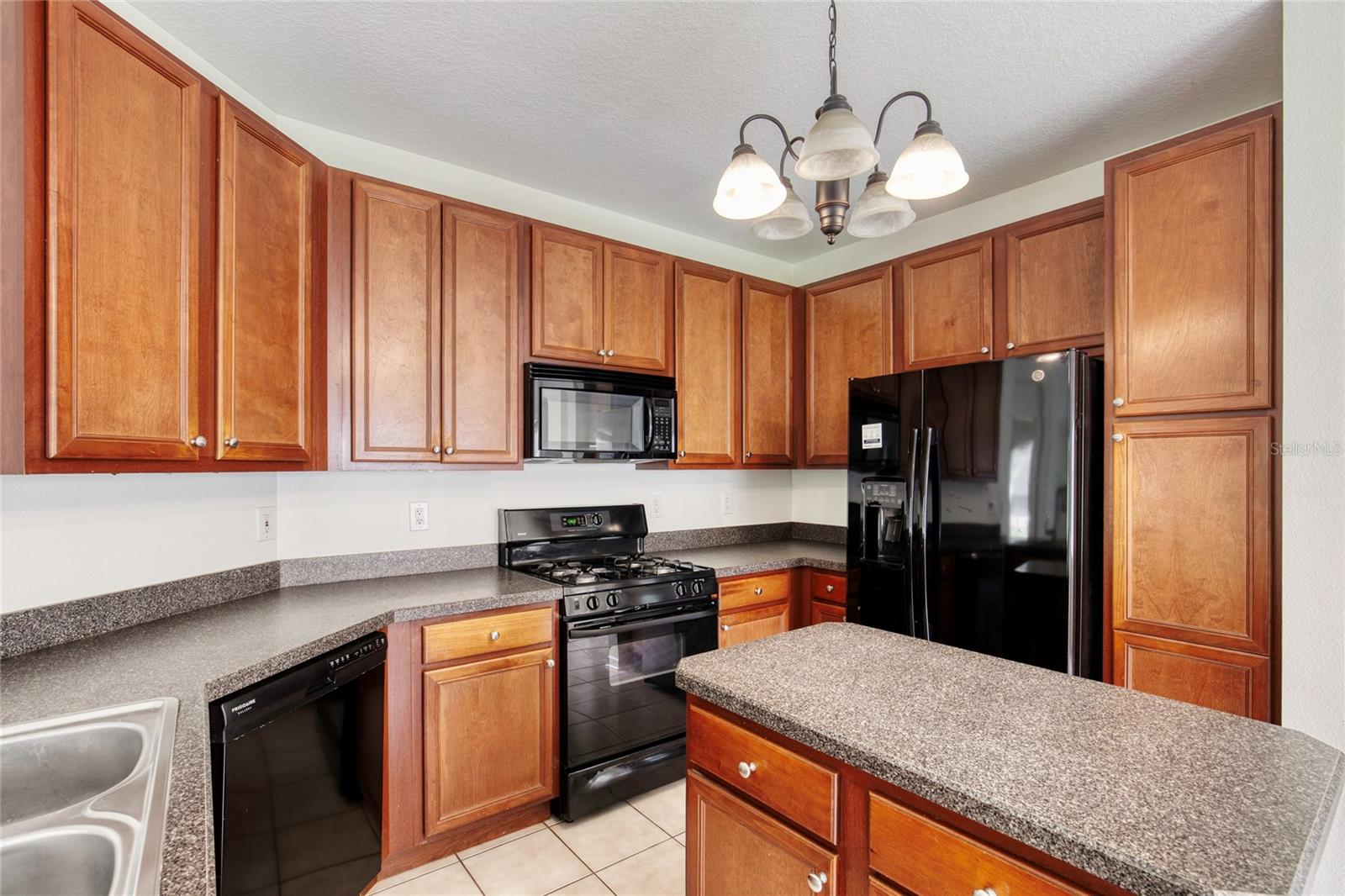 Image 14 of 50 For 120 Littleton Circle