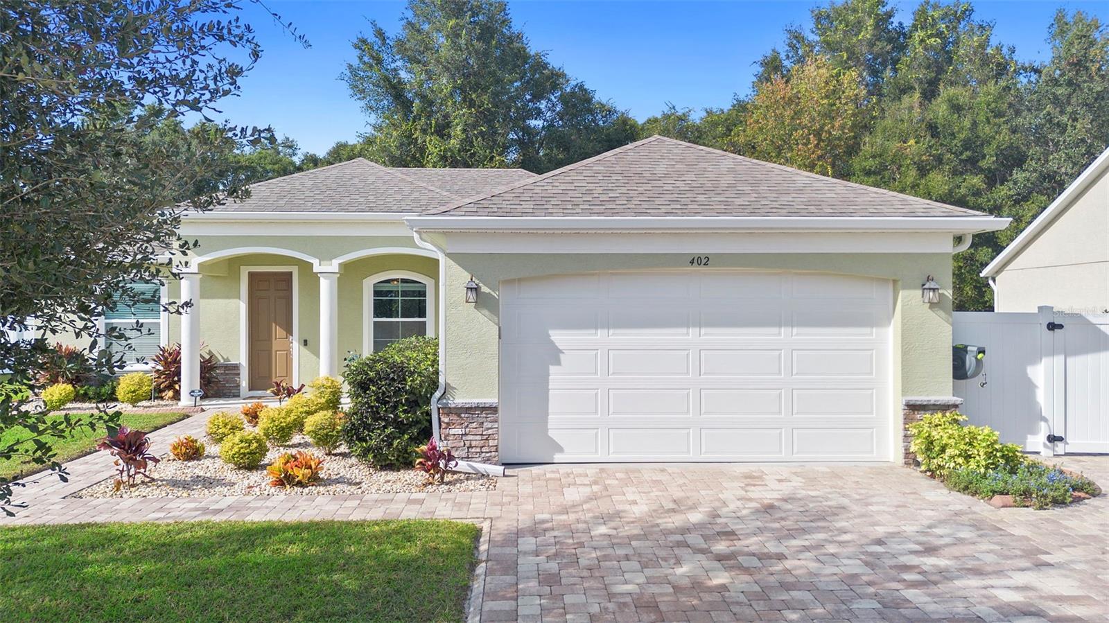 Details for 402 Last Tree Drive, DELAND, FL 32720